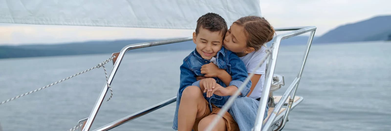 Cover image for Easter with a yacht in the Greek islands: Popular Sailing Destinations