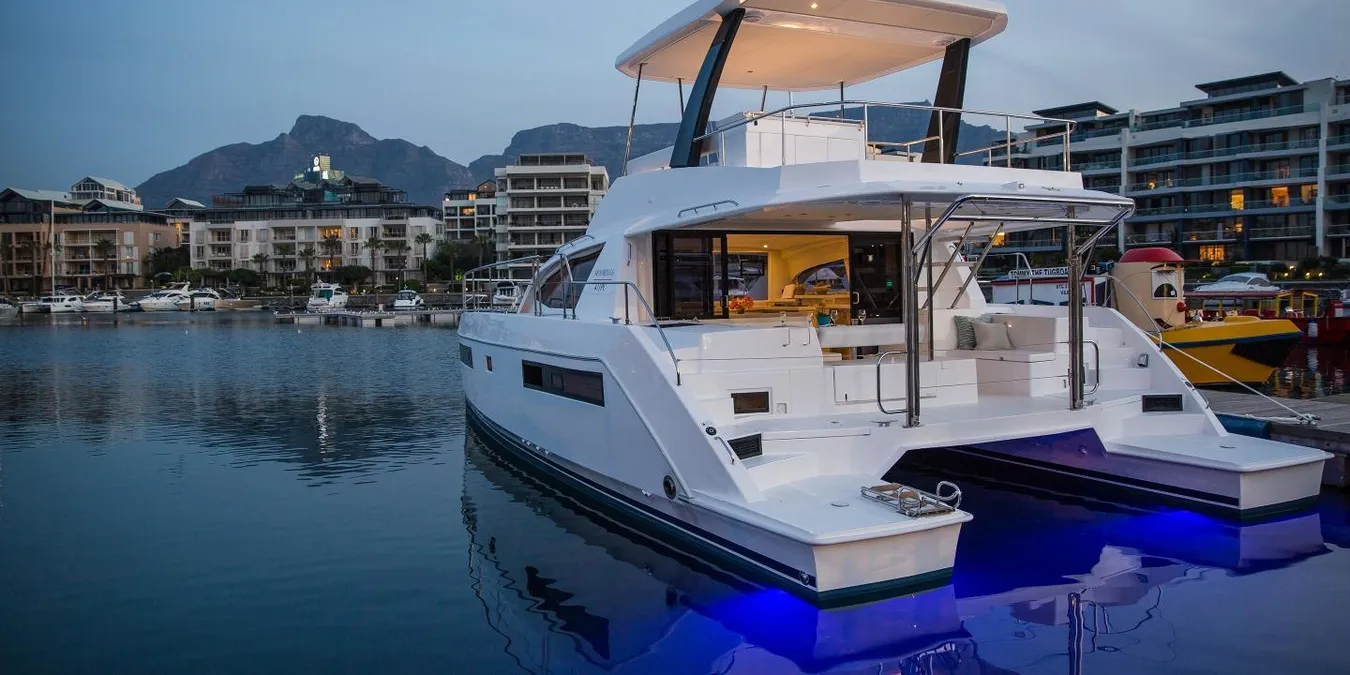 Aquaholic-Leopard-434-PC-Luxury-Bareboat-Skippered-Yachting-Motoryacht-Power-Catamaran-Yacht-Charter-Rental-Greece 3