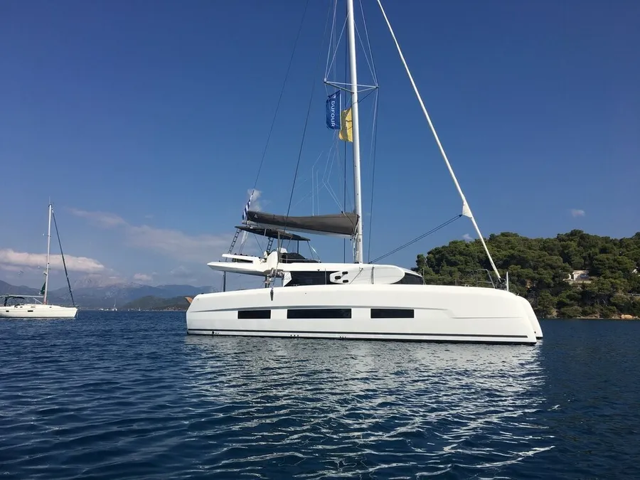 Blue-Horizon-Dufour-48-Luxury-Bareboat-Skippered-Yachting-Sailing-Catamaran-Yacht-Charter-Rental-Greece 4