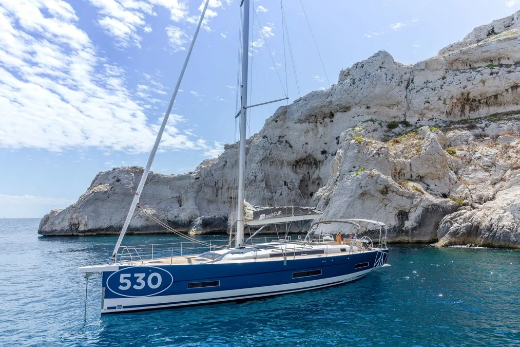 Hermes-Dufour-530-Grand Large-GL-Luxury-Bareboat-Skippered-Yachting-Sailing-Catamaran-Yacht-Charter-Rental-Greece 3