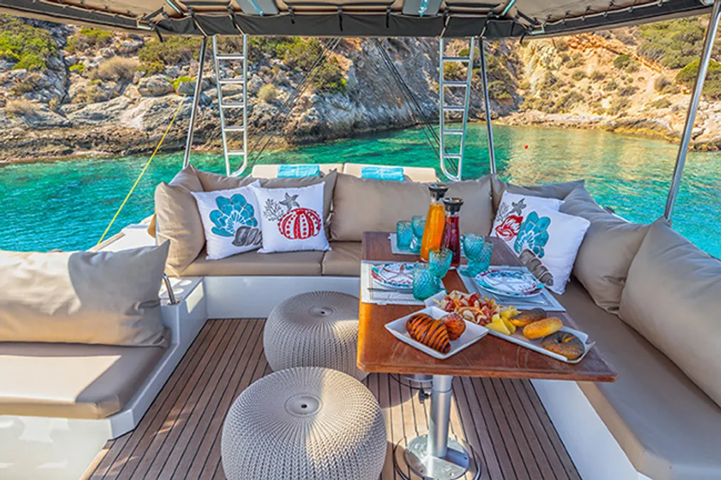 Morganite-Bali-4.8-Luxury-Bareboat-Skippered-Yachting-Sailing-Catamaran-Yacht-Charter-Rental-Greece 3
