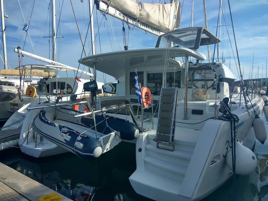 Tortilla-Lagoon-39-Luxury-Bareboat-Skippered-Yachting-Sailing-Catamaran-Yacht-Charter-Rental-Greece 3