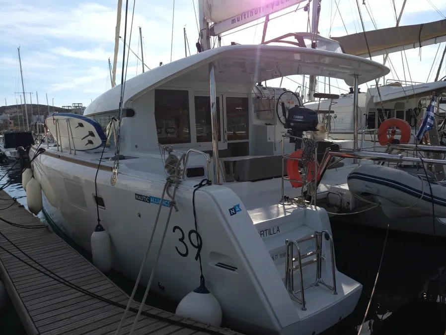 Tortilla-Lagoon-39-Luxury-Bareboat-Skippered-Yachting-Sailing-Catamaran-Yacht-Charter-Rental-Greece 3
